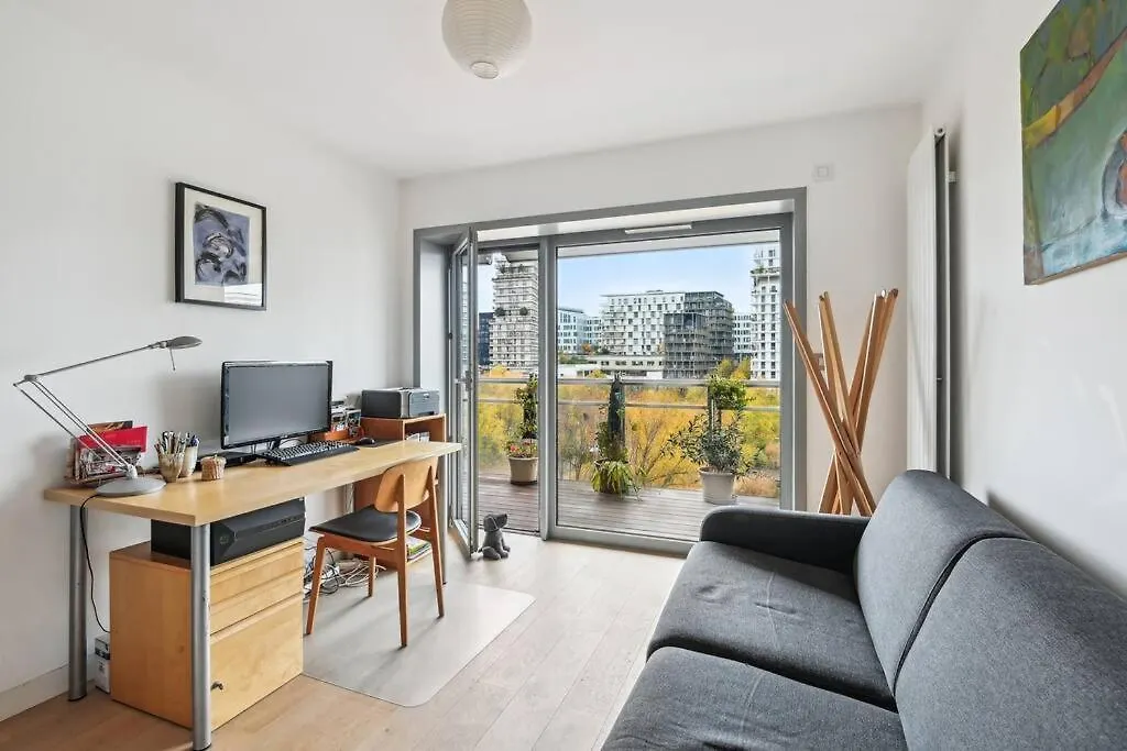 Magnifique Appartement Sur Parc Paris France